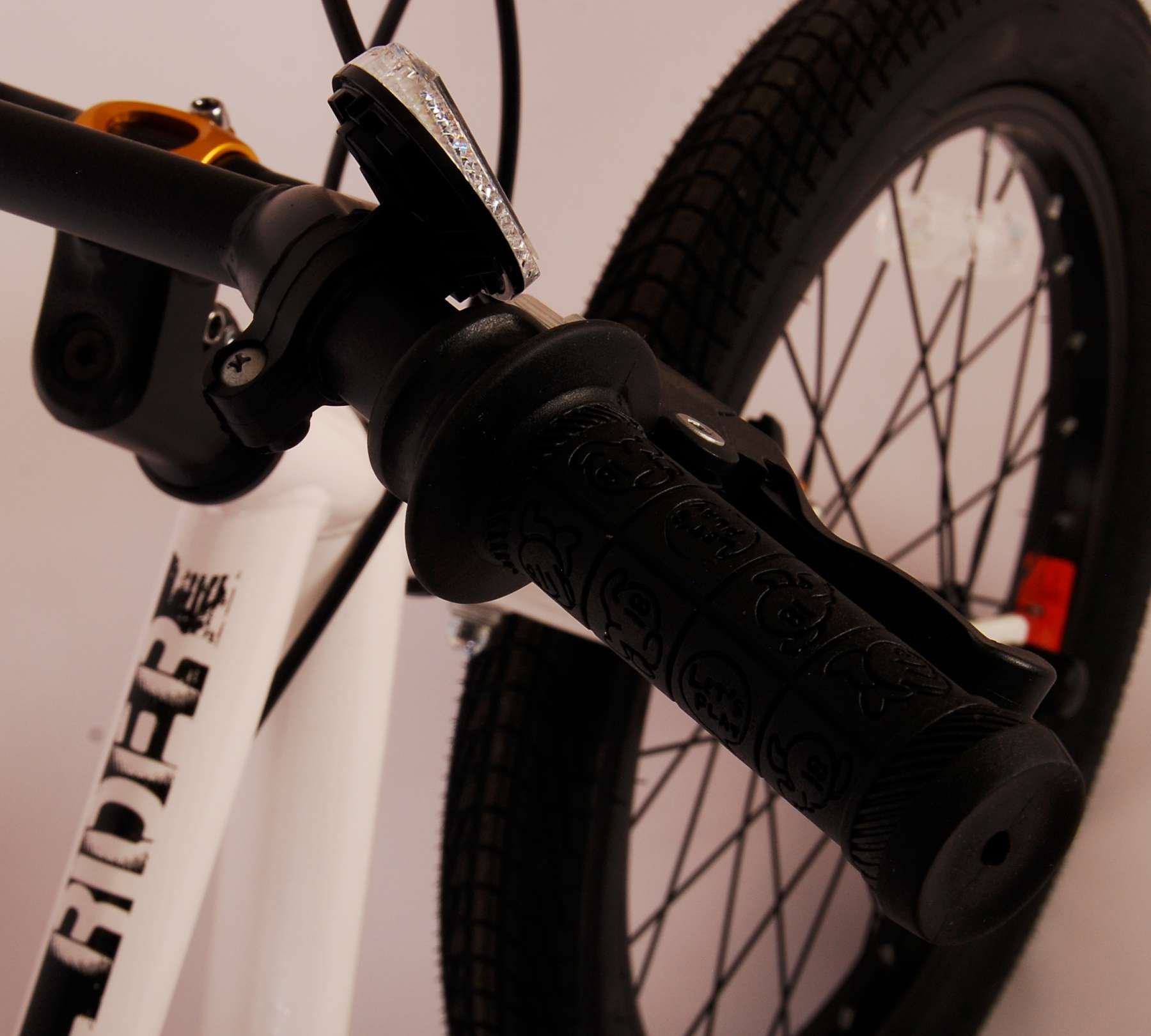 Volare Cool Rider Barncykel 18 tum, Vit