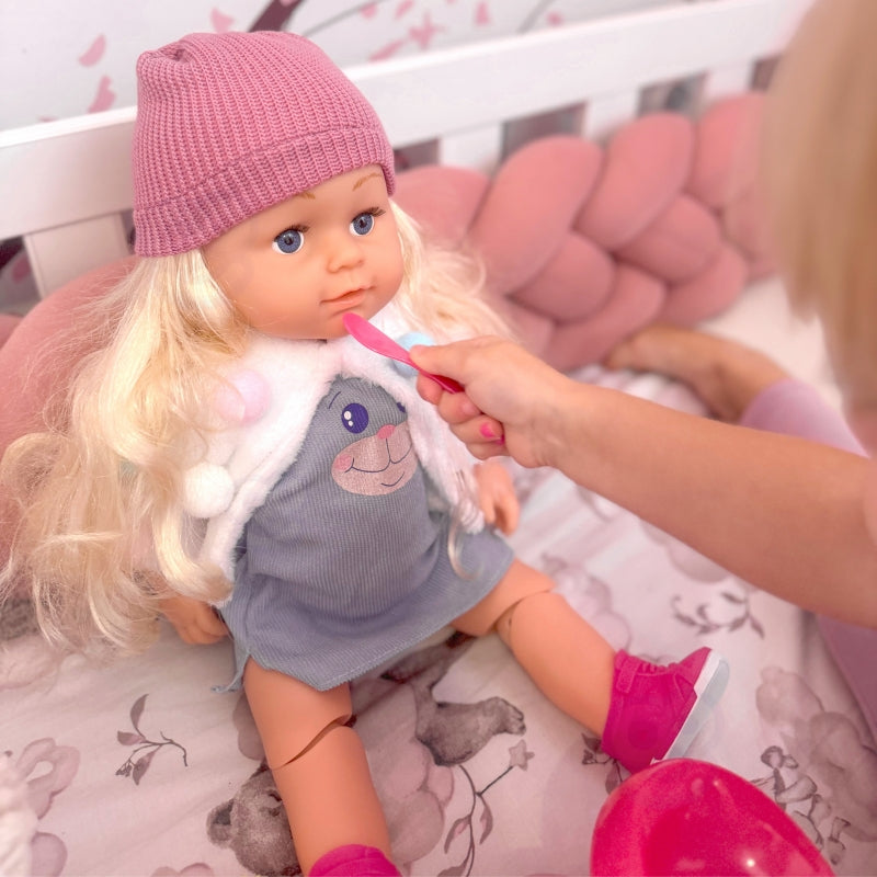 WOOPIE ROYAL Interaktiv docka Zosia i hatt 43 cm + tillbehör.