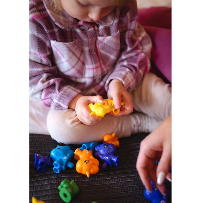 WOOPIE Montessorifigurer Utbildningsset Enhörningar för montering av "Match the Letters" 13 st.