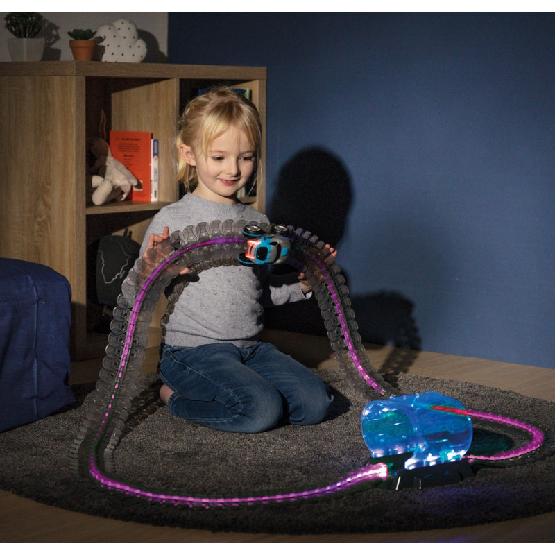 SMOBY Flextreme Neon bilbana med bilstartset