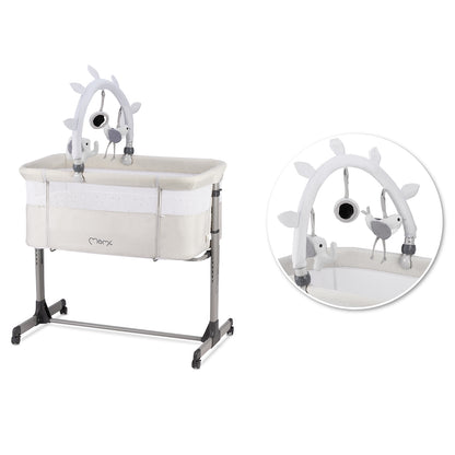 MoMi REVO, Ljusgrå bedside crib med höjdjustering och myggnät