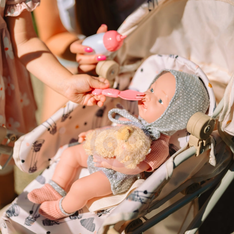 WOOPIE ROYAL Baby Doll 36 cm i teddybjörnskläder Mattillbehör