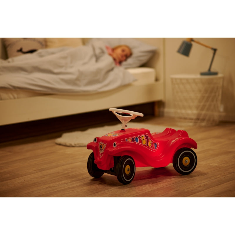 BIG Bobby Car Classic Ride-On med självlysande horn